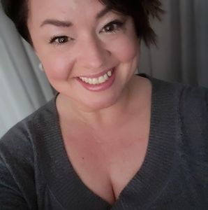 Meet your Posher, Traci